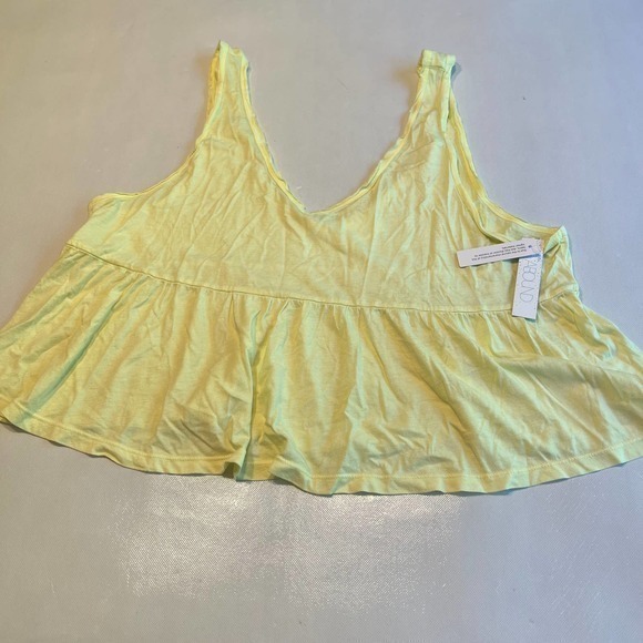 Abound Womens Yellow Tank Top Size Xtra Large Peplum Waist Crop V Neck - Picture 1 of 9